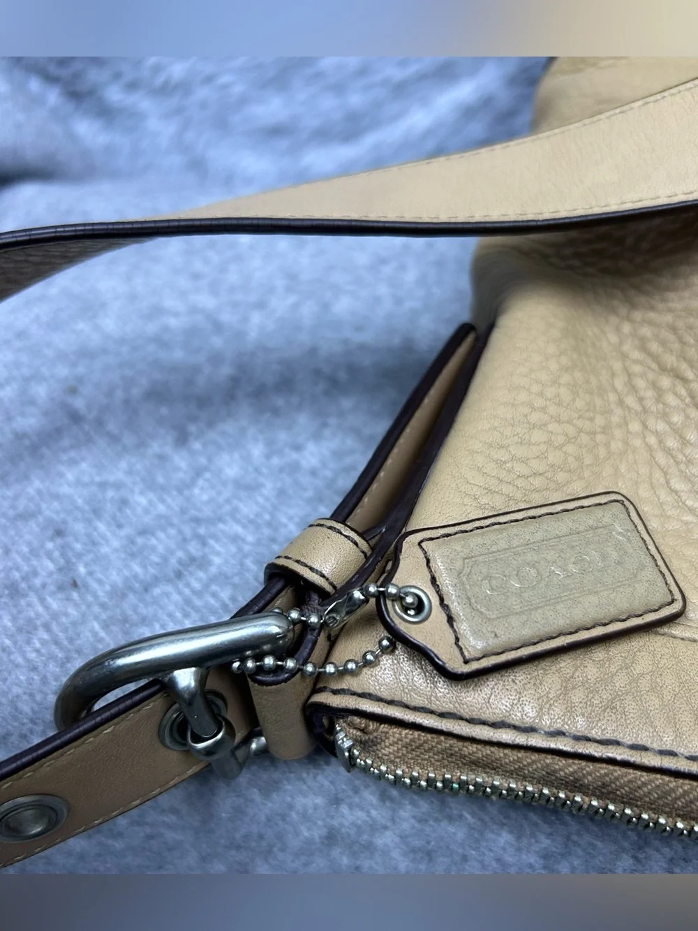 Vintage Coach Bleecker Felicia Pebbled Leather Hobo Shoulder Bag F12323 Y2K
